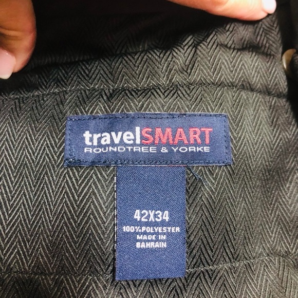 Roundtree and Yorke Khakis 42x34 NWT - Picture 4 of 4